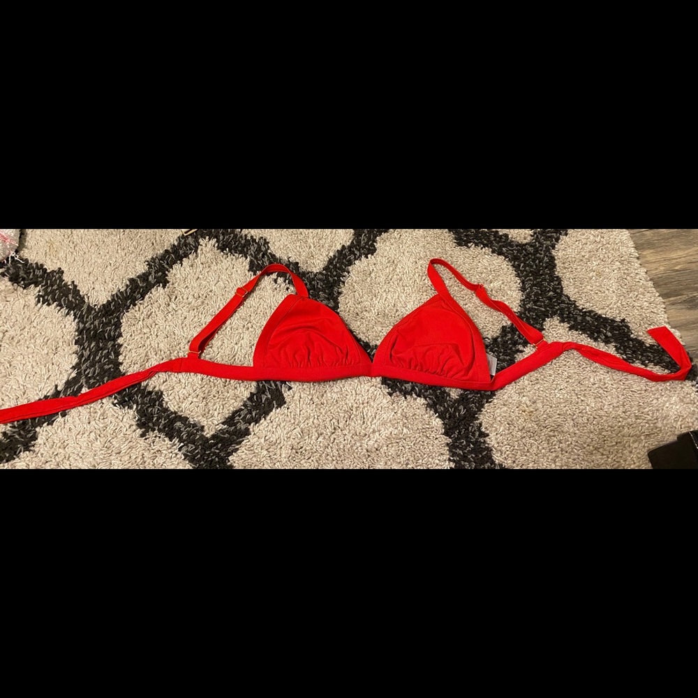 WORN ONCE target Xhilaration bikini top! 👙🤩